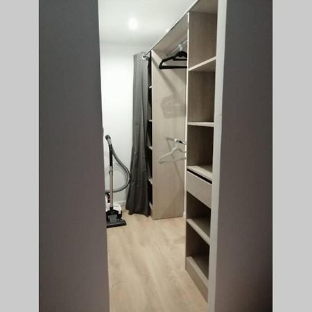 Charmant Appartement Avec Terrasse Pont-de-lʼIsère エクステリア 写真